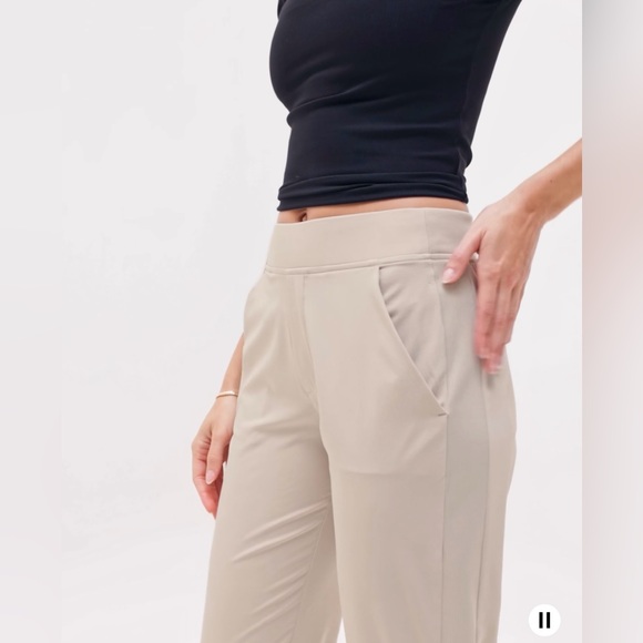 Athleta Brooklyn Mid Rise Ankle Pant Size 4 EUC - Picture 6 of 14